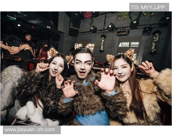 少林足球星爷酒吧吉他独奏引爆全场热情震撼音乐之夜 少林足球星爷酒吧吉他独奏引爆全场热情震撼音乐之夜