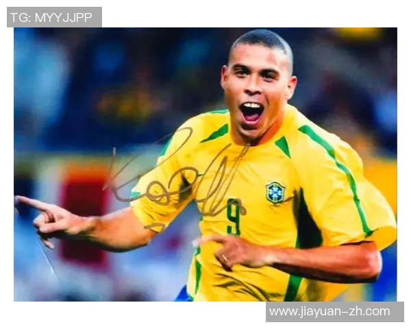 19号足球球星风采全解析 盘点他在绿茵场上的精彩表现与传奇成就 19号足球球星风采全解析 盘点他在绿茵场上的精彩表现与传奇成就